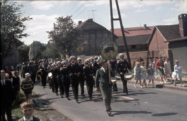 Dorf 1963