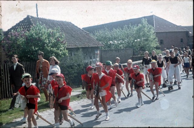 Dorf 1964