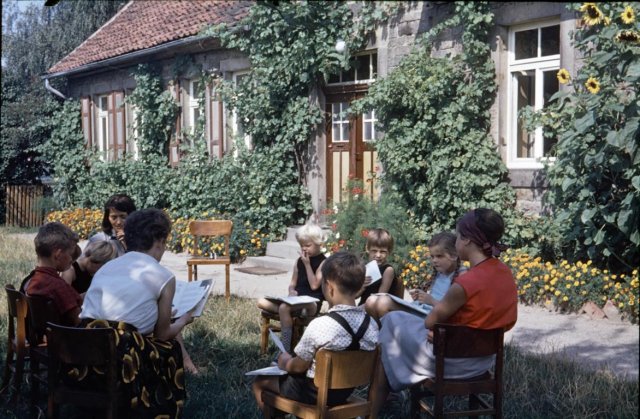 Dorf 1964