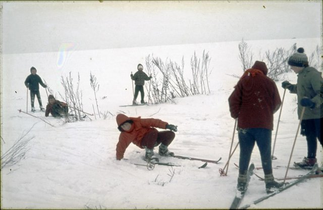 Dorf 1964